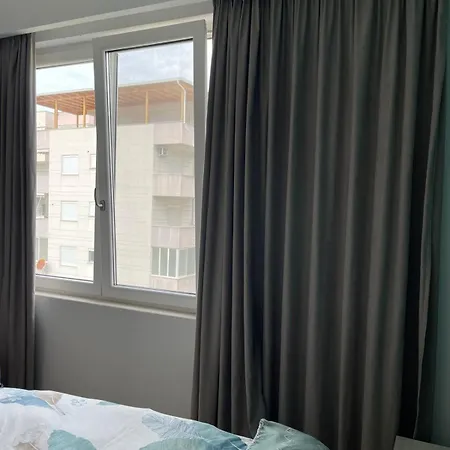 Apartament Shehapi *